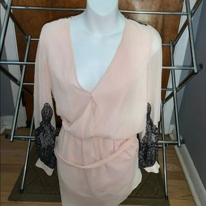 ASOS Sz 4 pink black faux lace v-neck dress